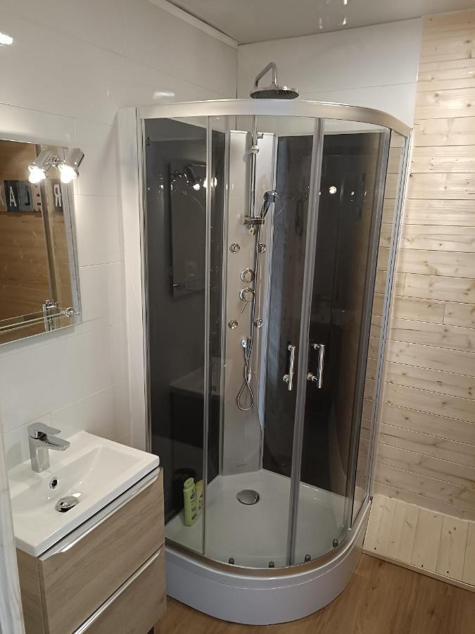 Charmant Studio Proche Canal. Chateauneuf-du-Faou Ngoại thất bức ảnh